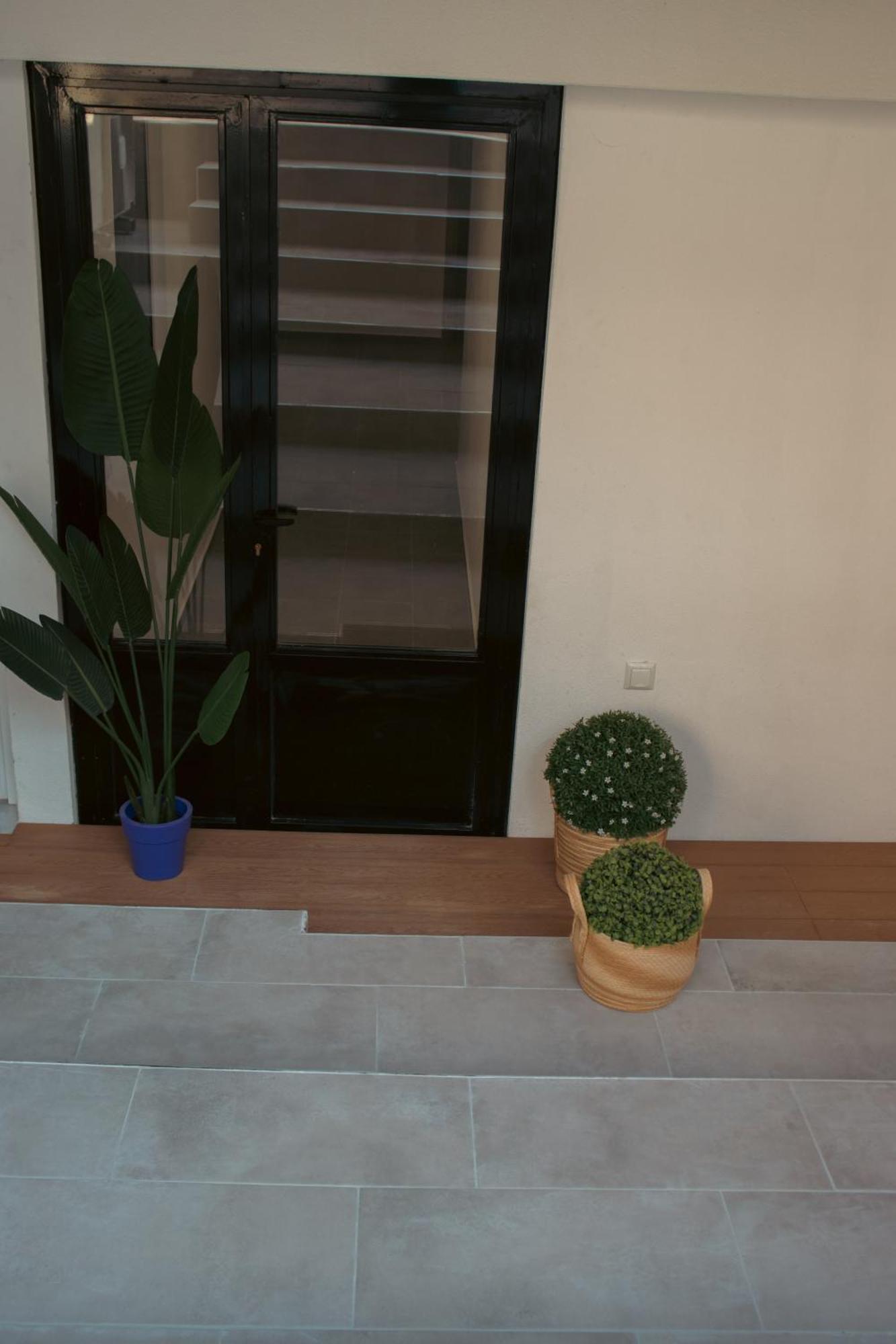 Apartment Emily 3 *